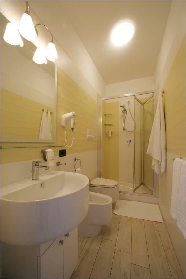 Accussi Rooms ซานวิโต โลคาโป ภายนอก รูปภาพ
