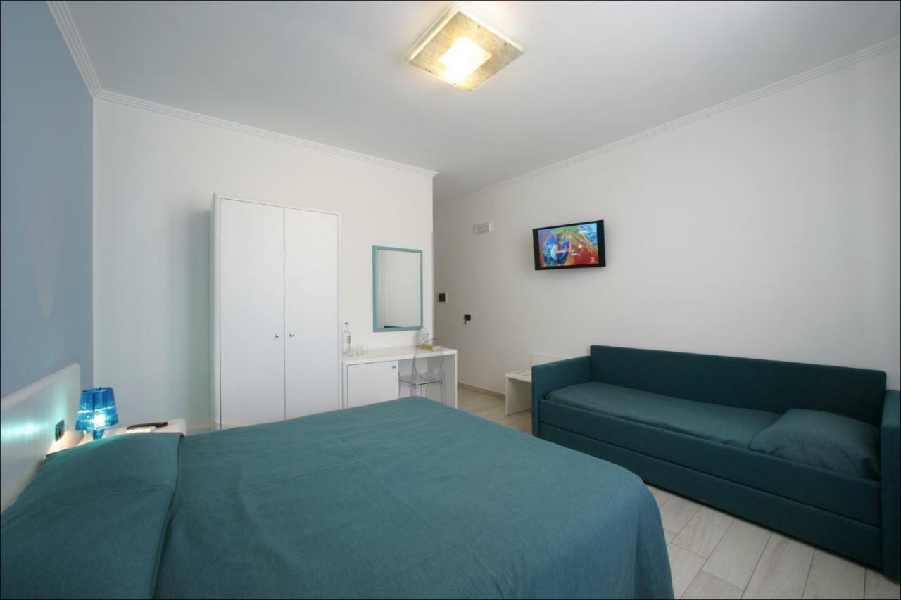 Accussi Rooms ซานวิโต โลคาโป ภายนอก รูปภาพ